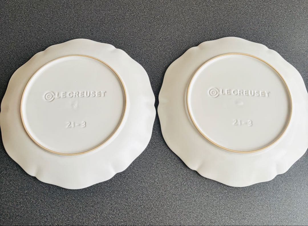 ルクルーゼ　エレガントフリル　プレート　25センチ　2個セット　コットン