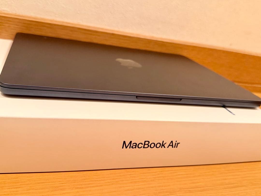 MacBook Air M2 13.6インチ ミッドナイト