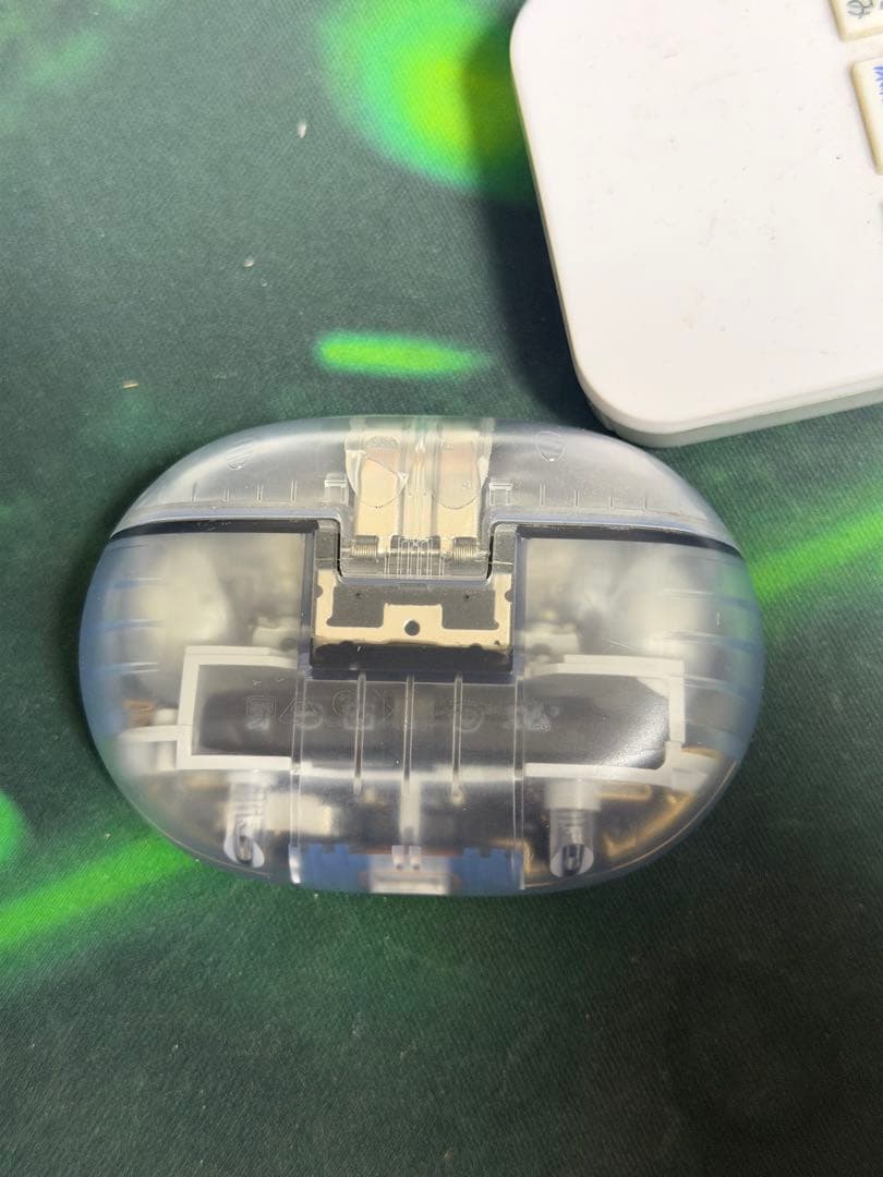 Beats Studio Buds クリアモデル ケース付き 動作確認済み