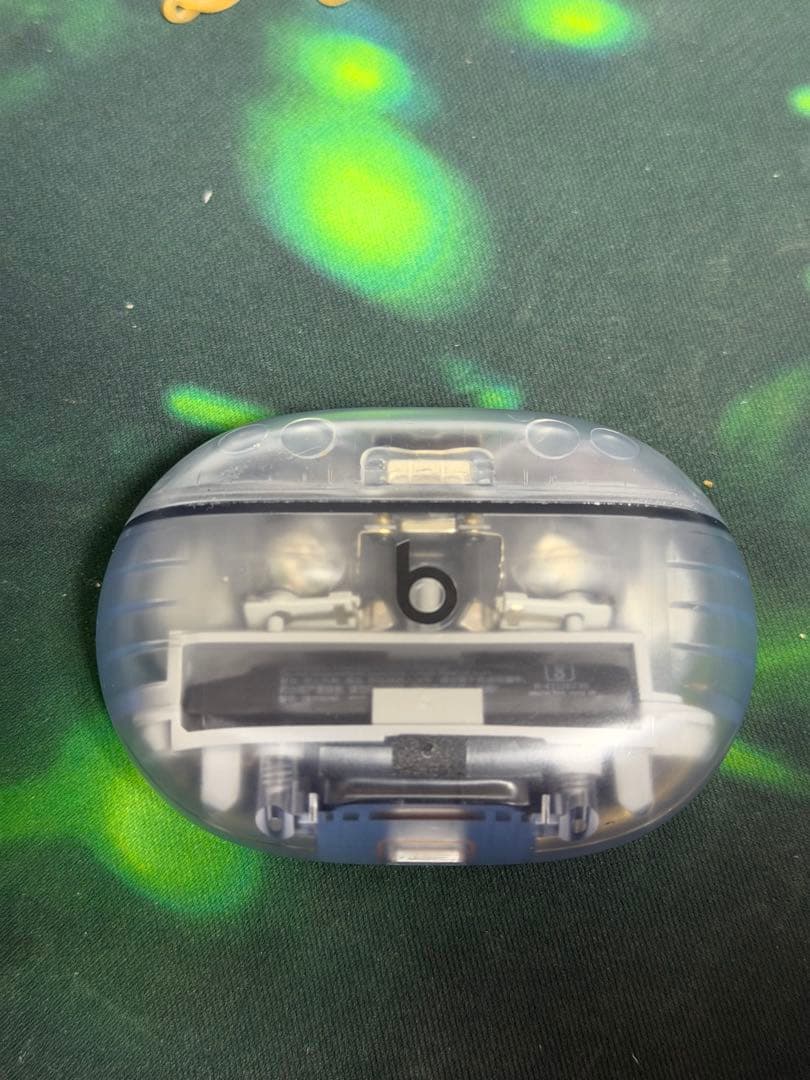 Beats Studio Buds クリアモデル ケース付き 動作確認済み