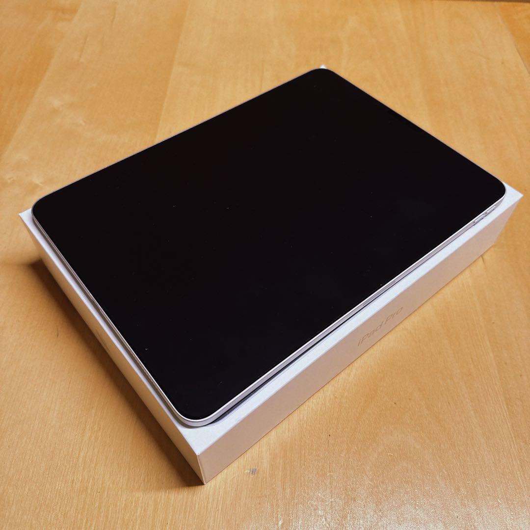 Apple iPad シルバー 本体 + Apple Pencil