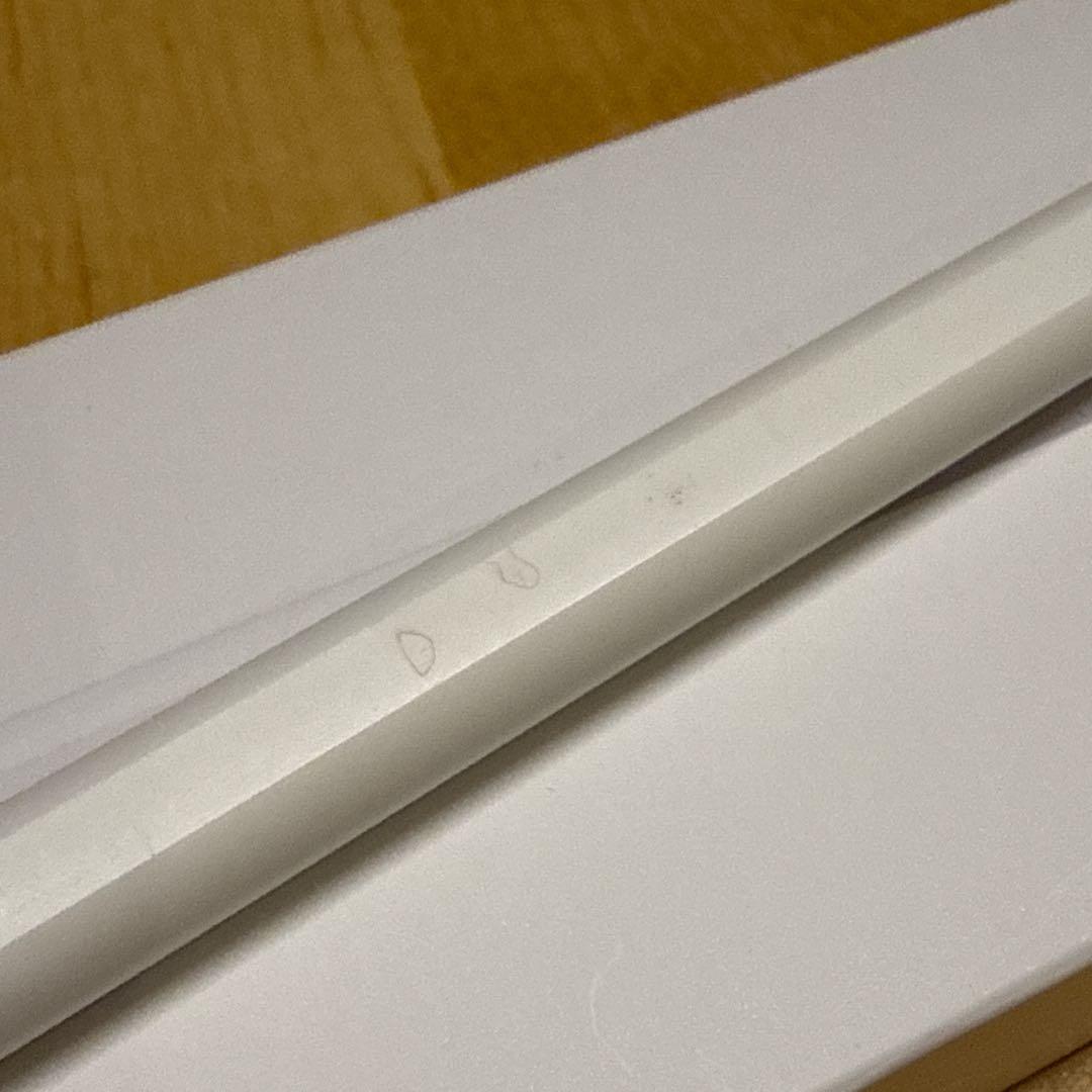 Apple iPad シルバー 本体 + Apple Pencil