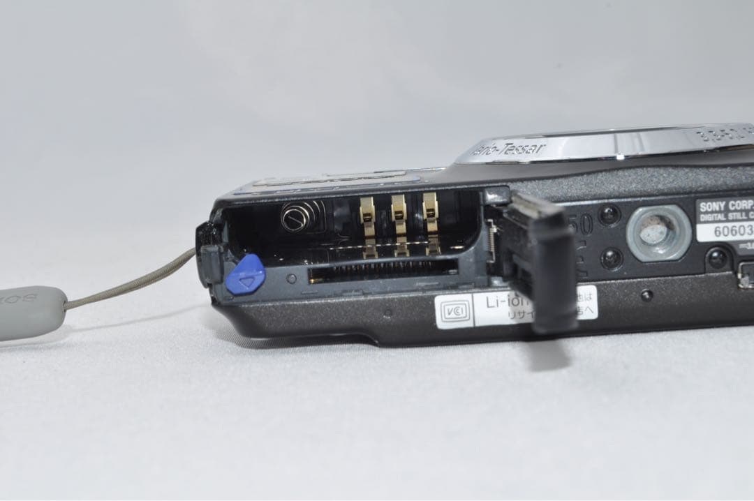 【動作OK】 SONY ソニー W-270 コンパクト デジタル カメラ