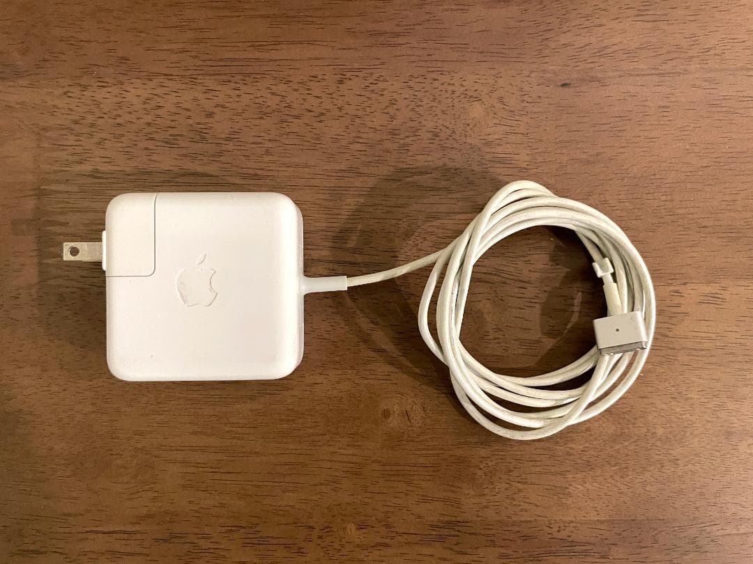 MacBook Air 13\"　2015　i5　8GB　121GB　美品です！