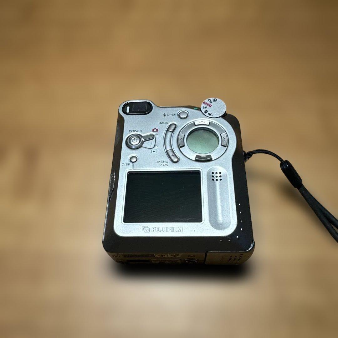 Fujifilm FinePix 4800Z コンパクトデジタルカメラ
