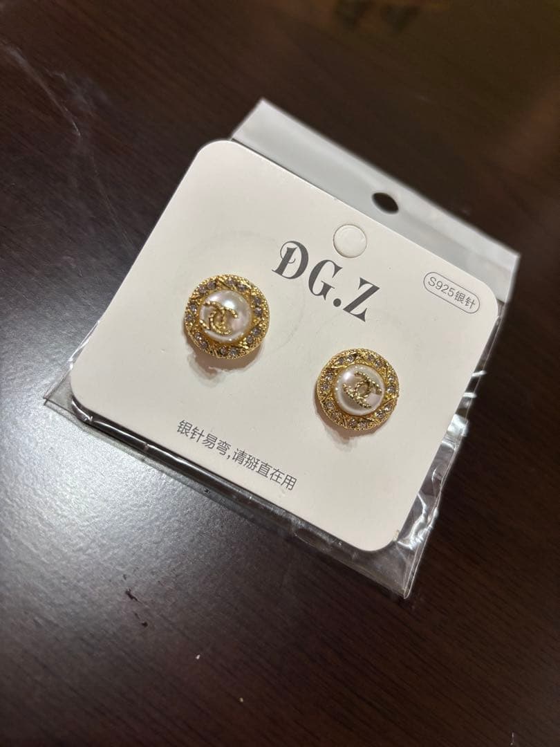 S*a様 シャネル ゴールド パール ピアス ノベルティ