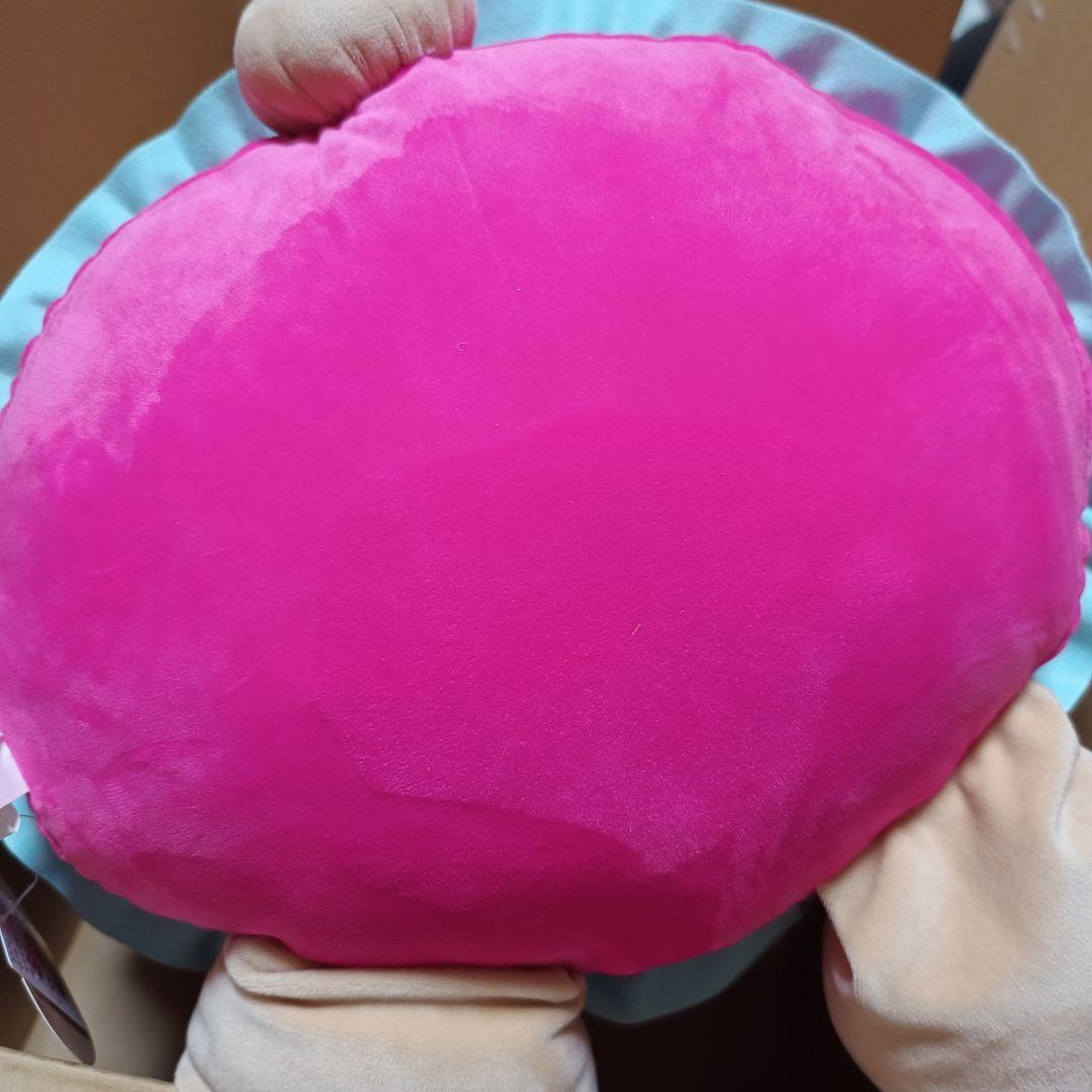 日焼けキティちゃんBIGぬいぐるみ　キティ　アベイル