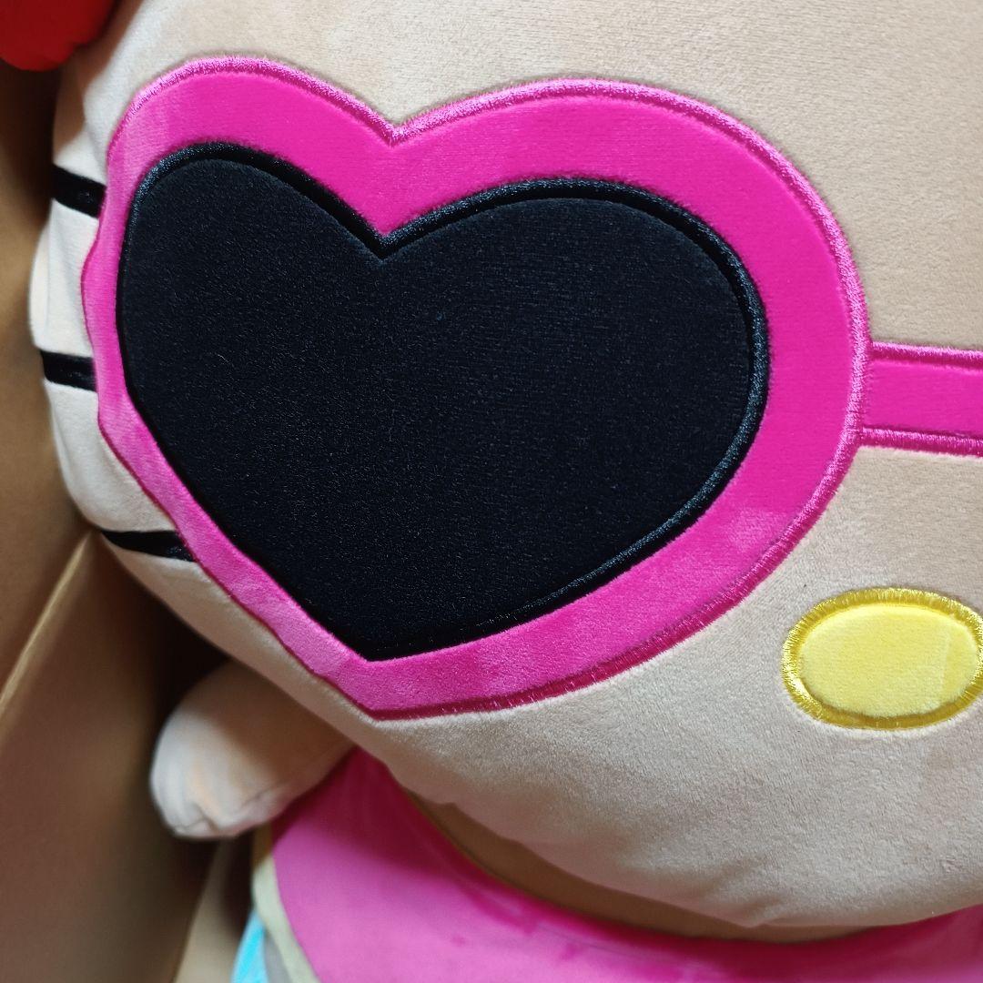 日焼けキティちゃんBIGぬいぐるみ　キティ　アベイル