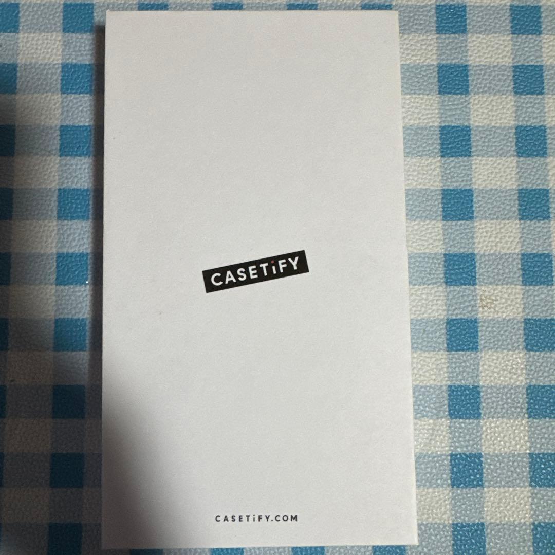 CASETiFY ドット柄 iPhone17ケース