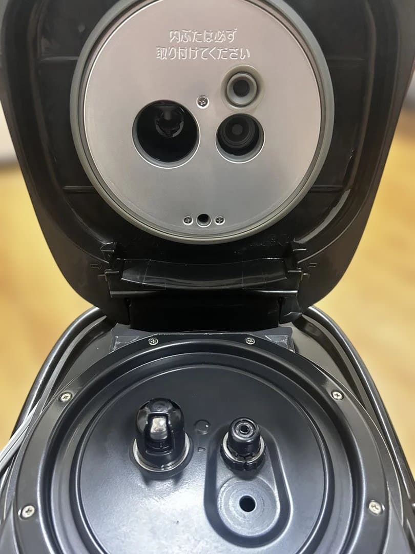 【美品】象印 NP-BK10 炊飯器 黒　極め炊き　5.5合炊き