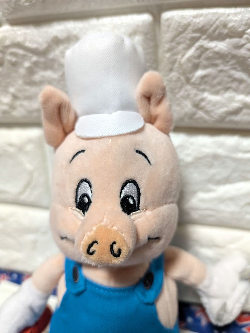 【美品】Disney100周年記念　3匹のこぶたぬいぐるみ　未使用に近い