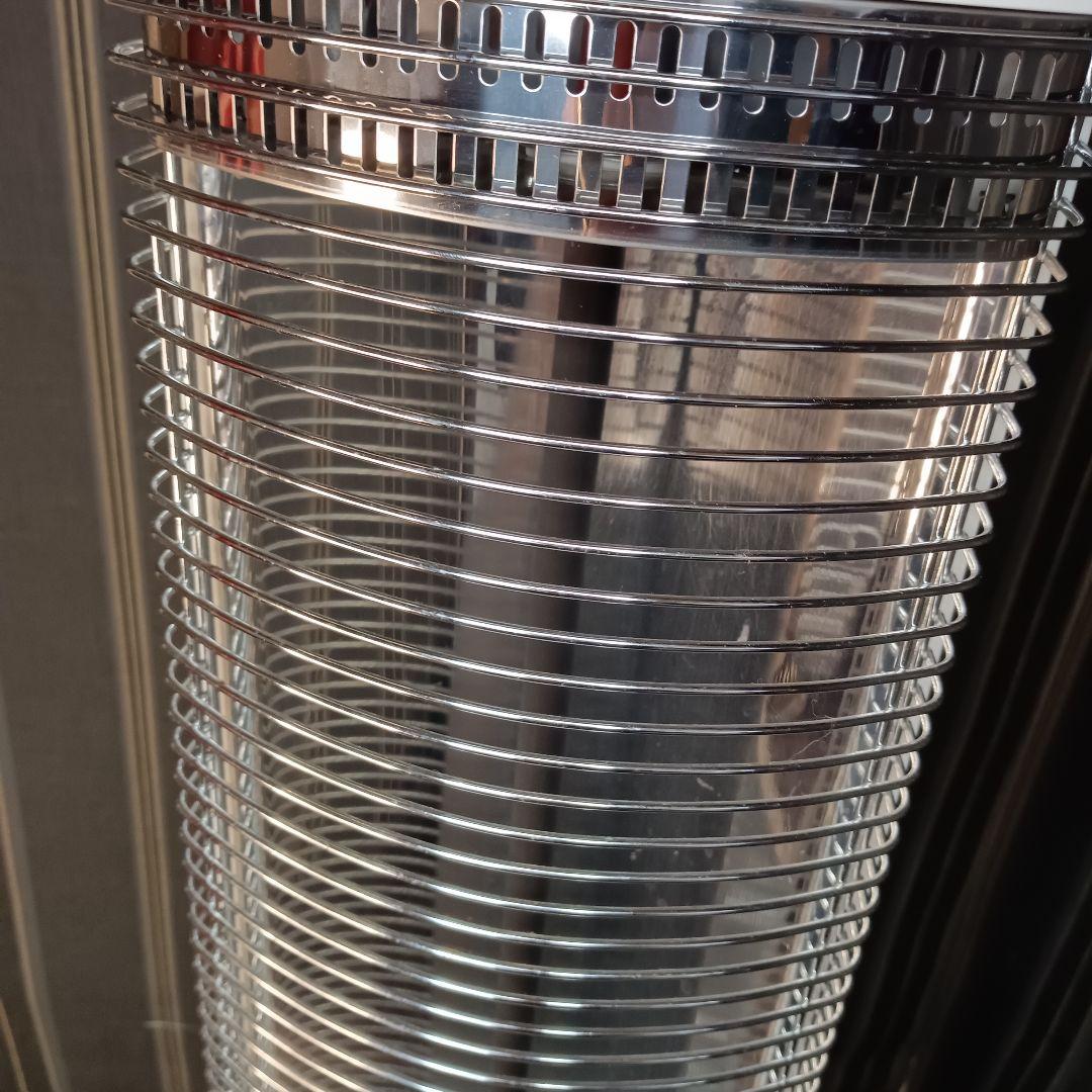 美品 即日発送 コロナ遠赤外線電気ストーブ　コアヒートスリム