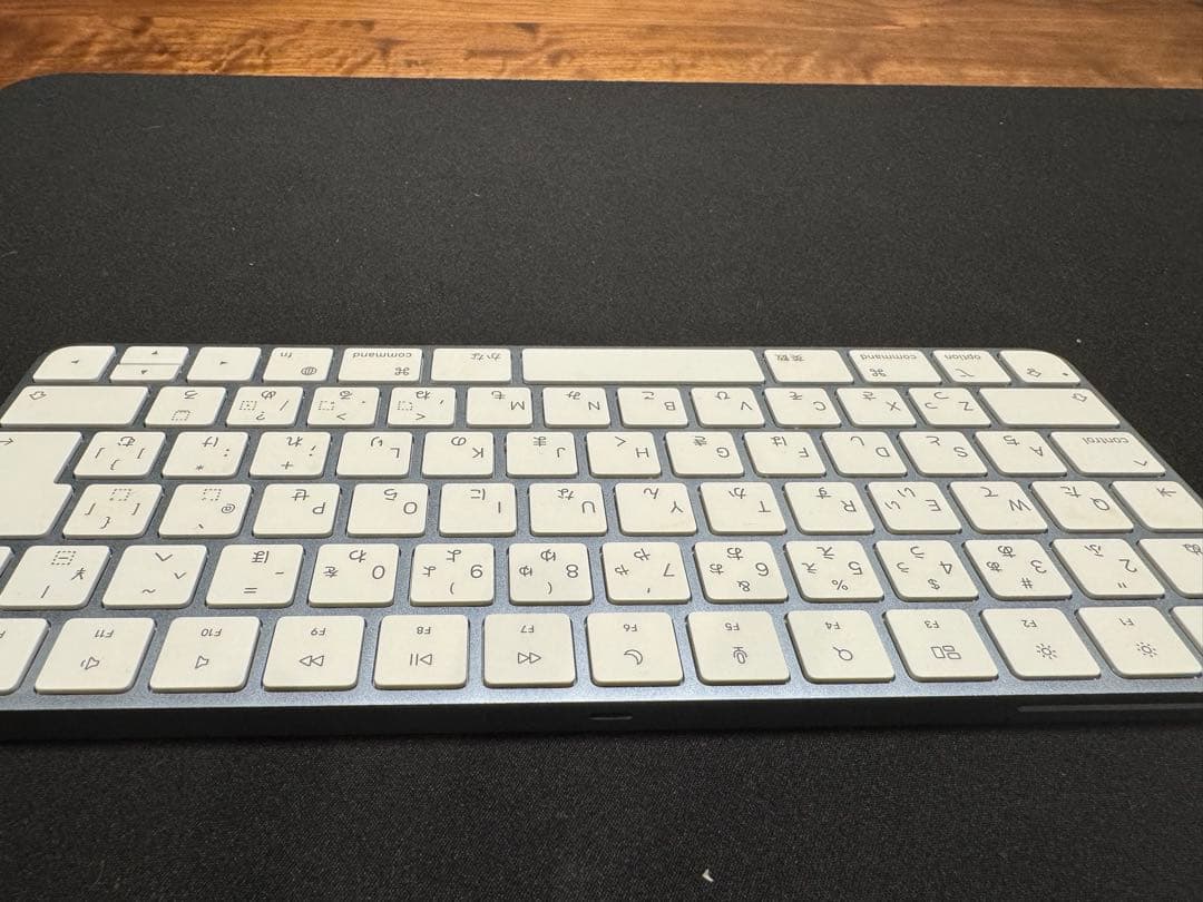 キーボード Apple Magic Keyboard Touch ID Lightning