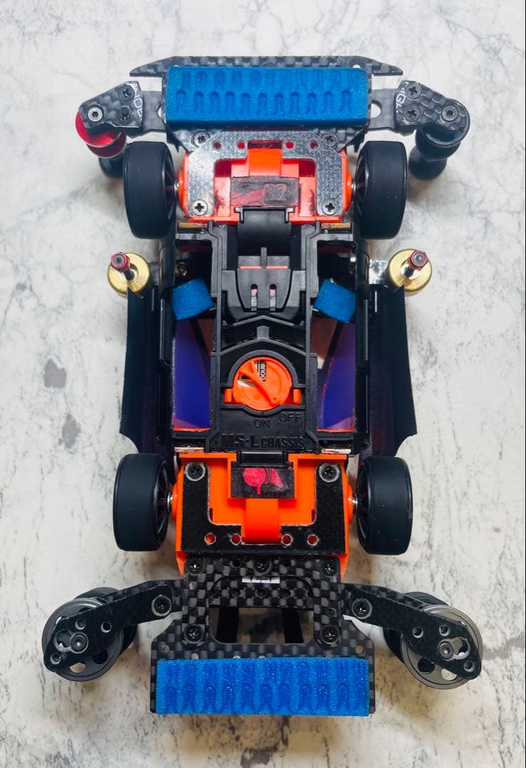 ミニ四駆　MSスギヤマ式フレキ　V字カット鳥居残し　１軸ATスラダン１軸アンカー