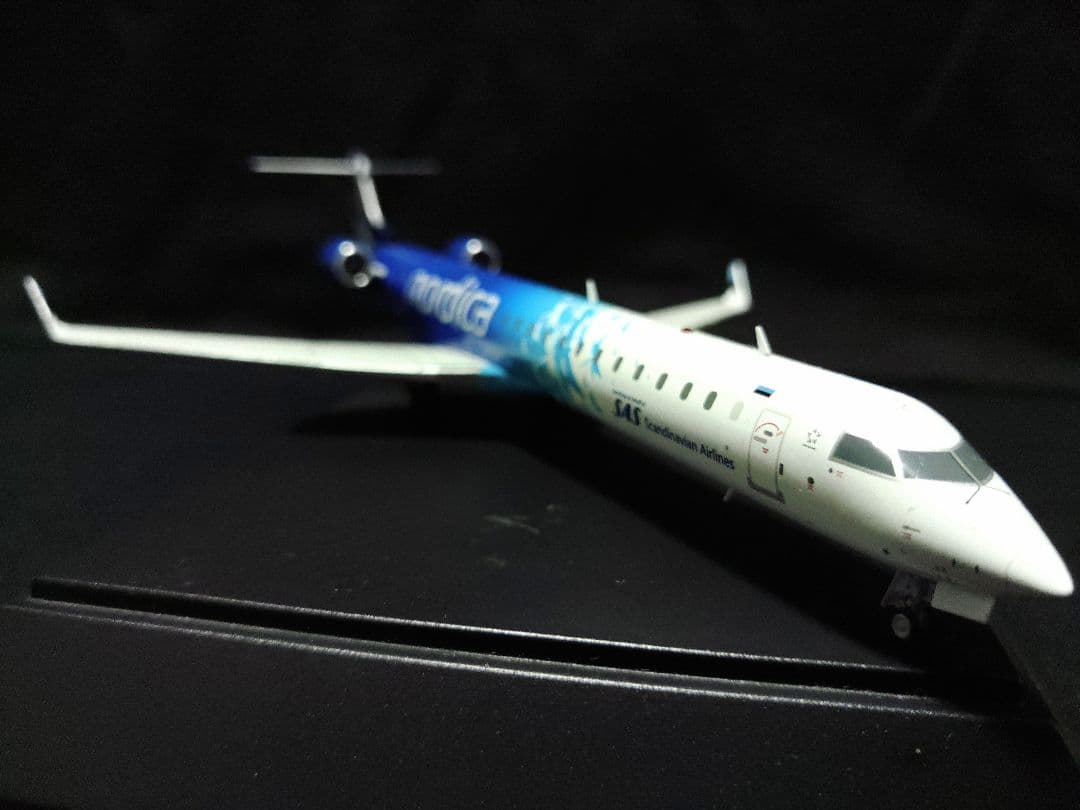 JCWings　1/200　CRJ900　超メルカリ市価格で掲載中