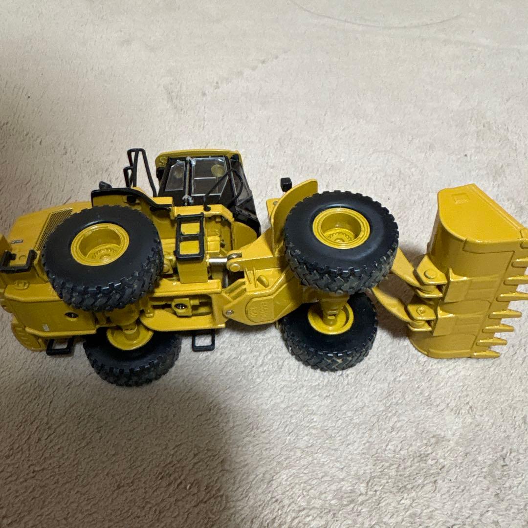 CATERPILLAR ミニカー 4台セット