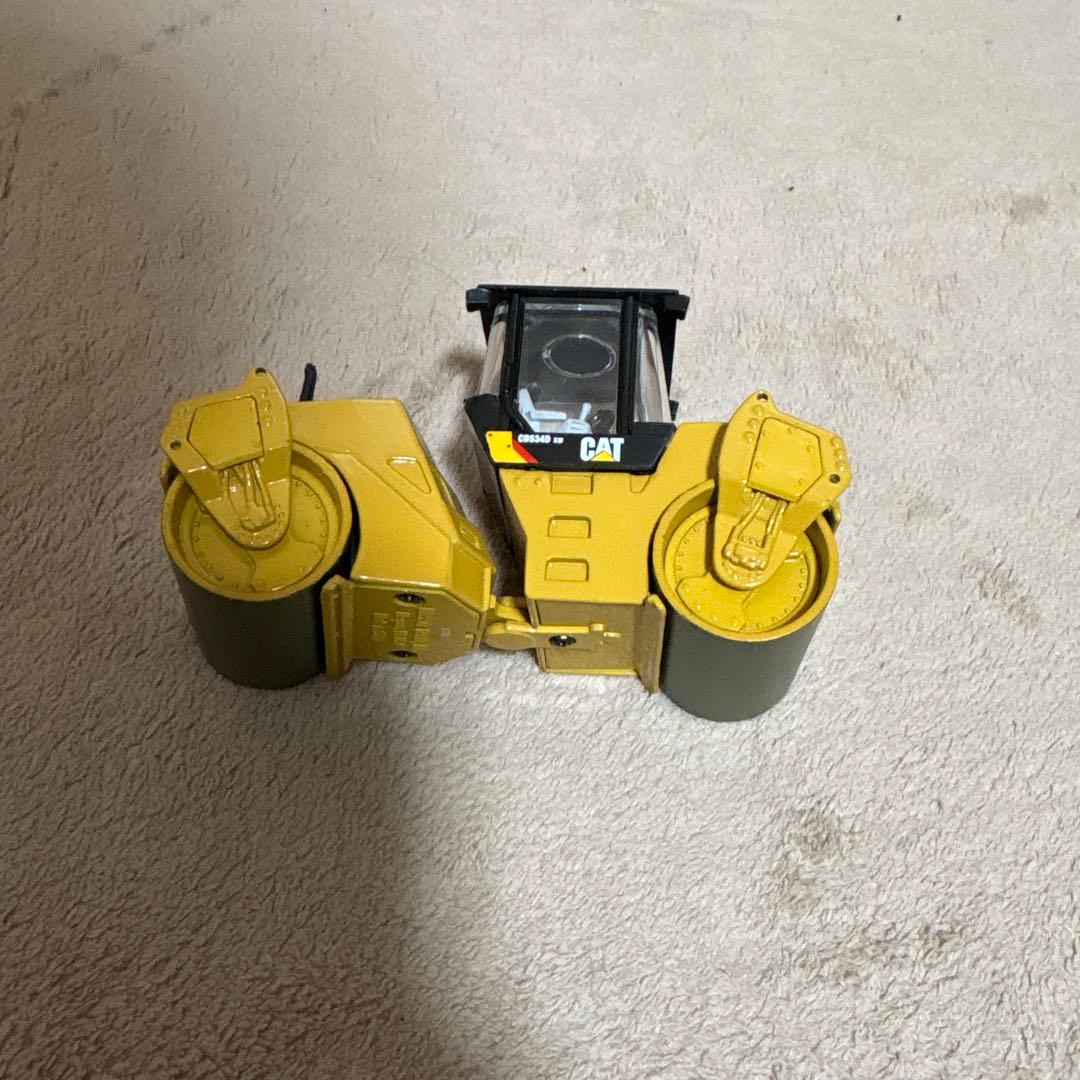CATERPILLAR ミニカー 4台セット