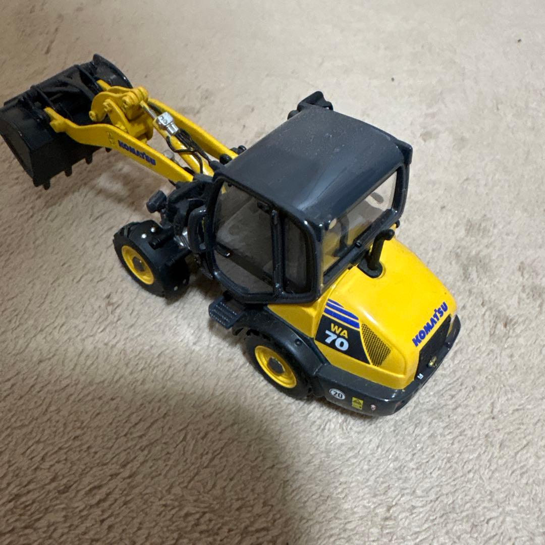 CATERPILLAR ミニカー 4台セット