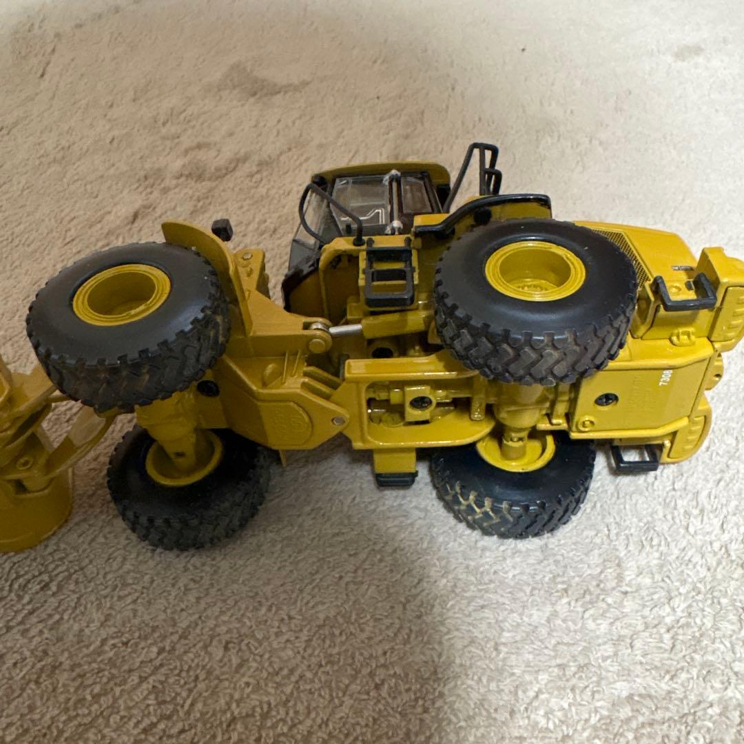 CATERPILLAR ミニカー 4台セット