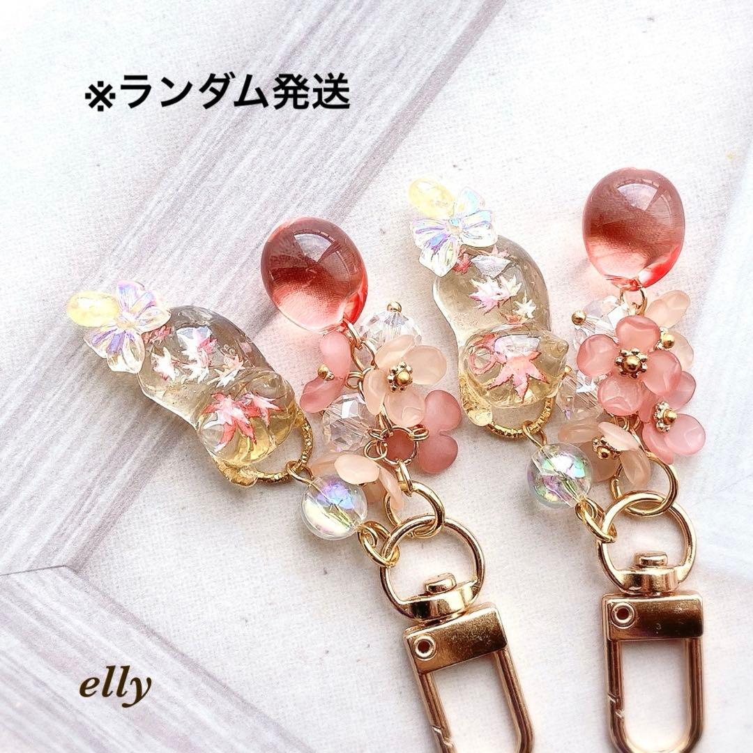 【sawasawa様】1484.天然石　琉球ガラス　金木犀　おすわり猫　レジン