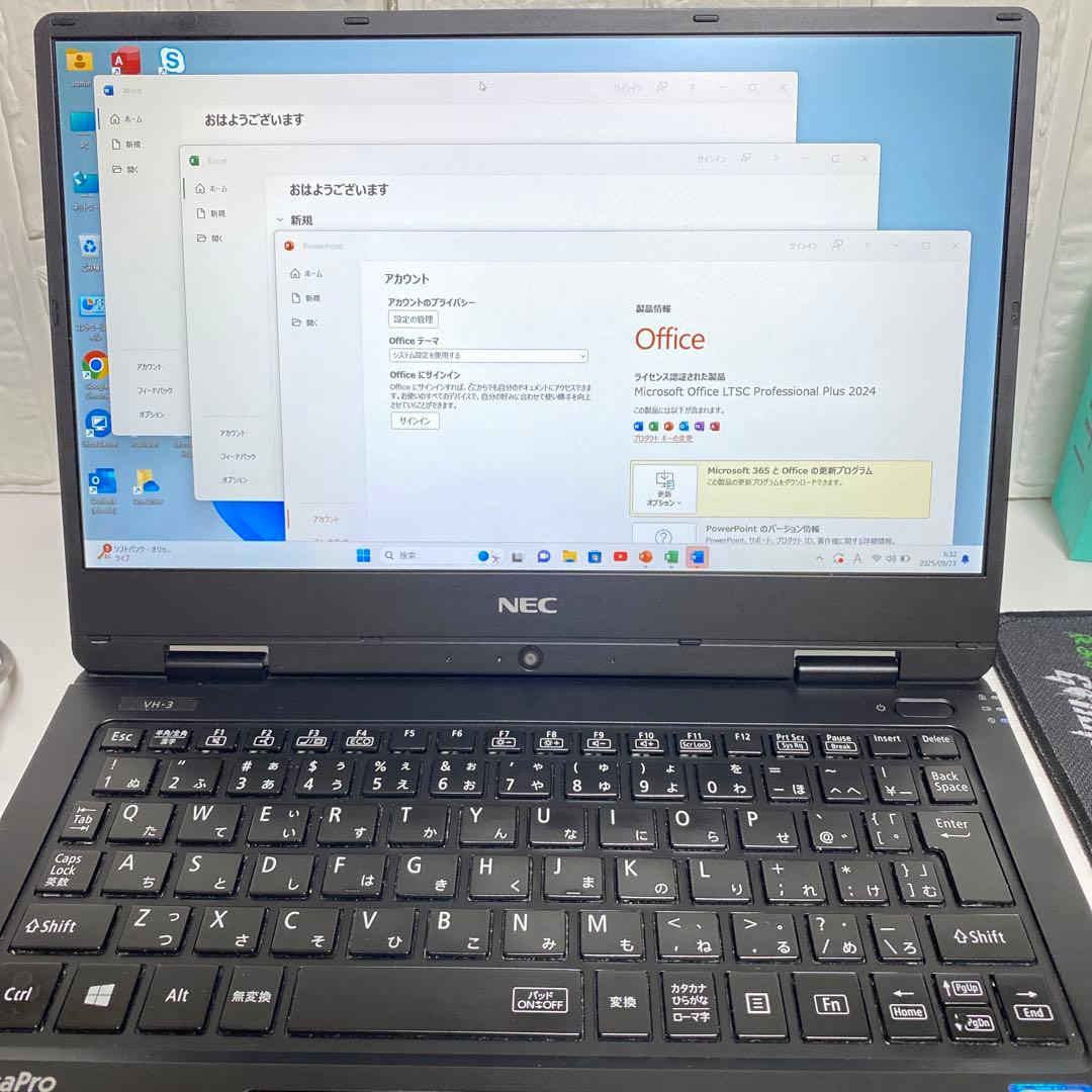 Windows11 オフィス付きCoreM3 Webカメラ　美品NECノートPC