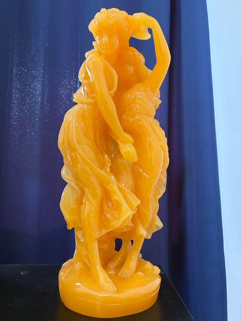 値下げ 琥珀色 彫刻 オブジェ インテリア 美術品 ヴィーナス風　　アンティーク