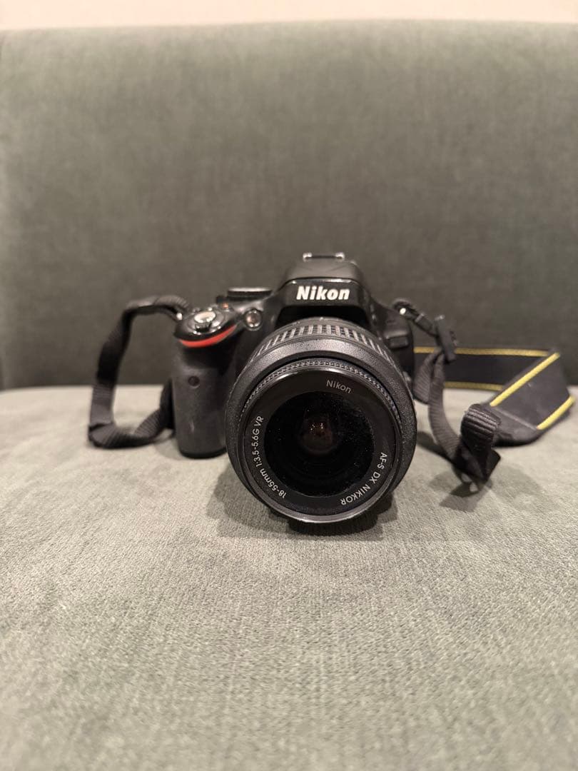 Nikon デジタル一眼レフ 標準ズームレンズ付き