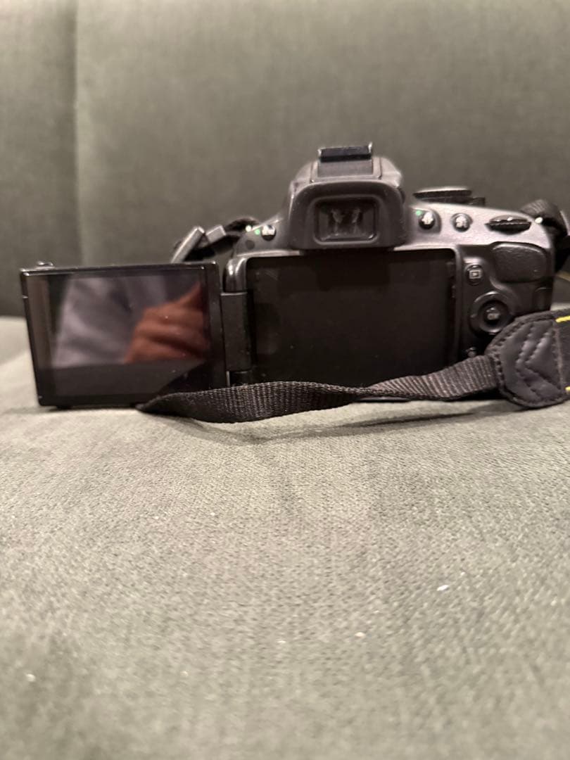 Nikon デジタル一眼レフ 標準ズームレンズ付き