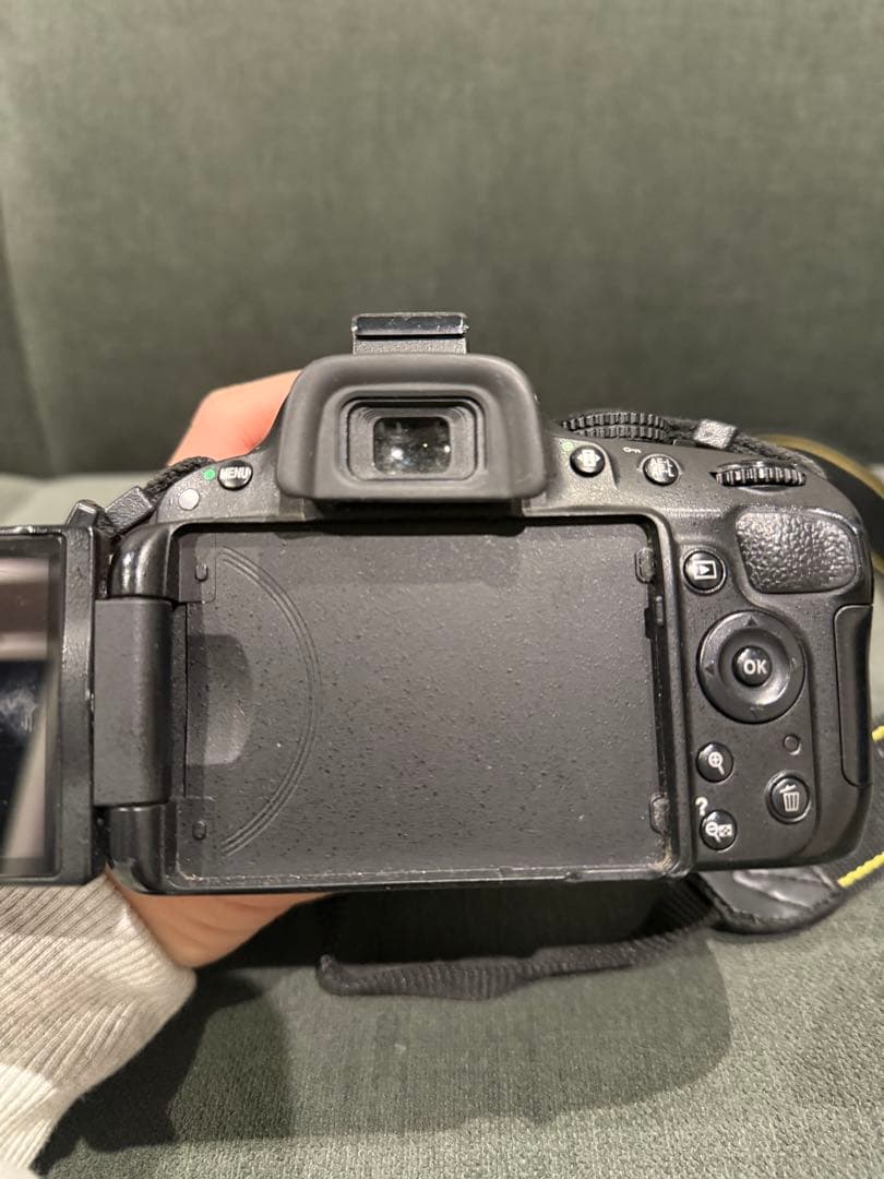 Nikon デジタル一眼レフ 標準ズームレンズ付き
