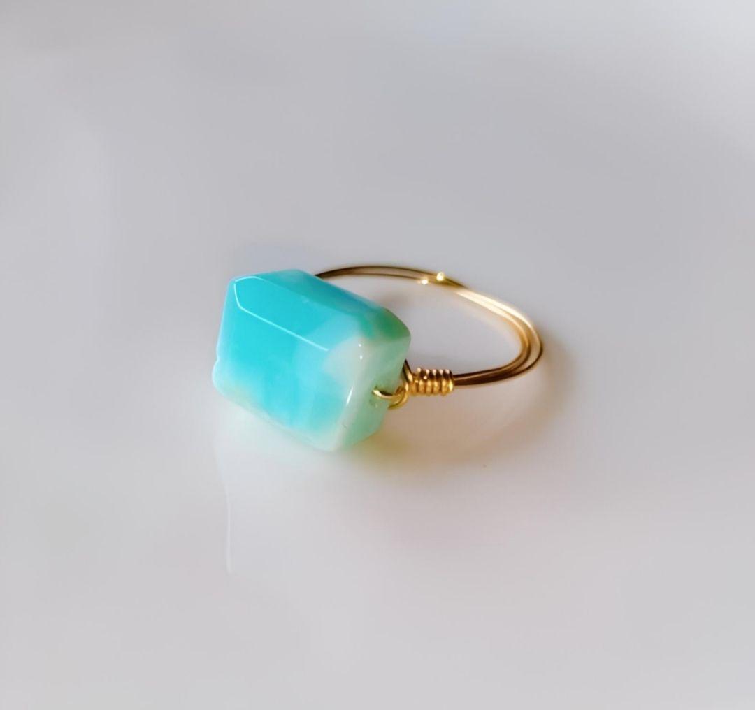 爽やか Kgf14 希少石 宝石質 ペルビアンオパール リング 大粒