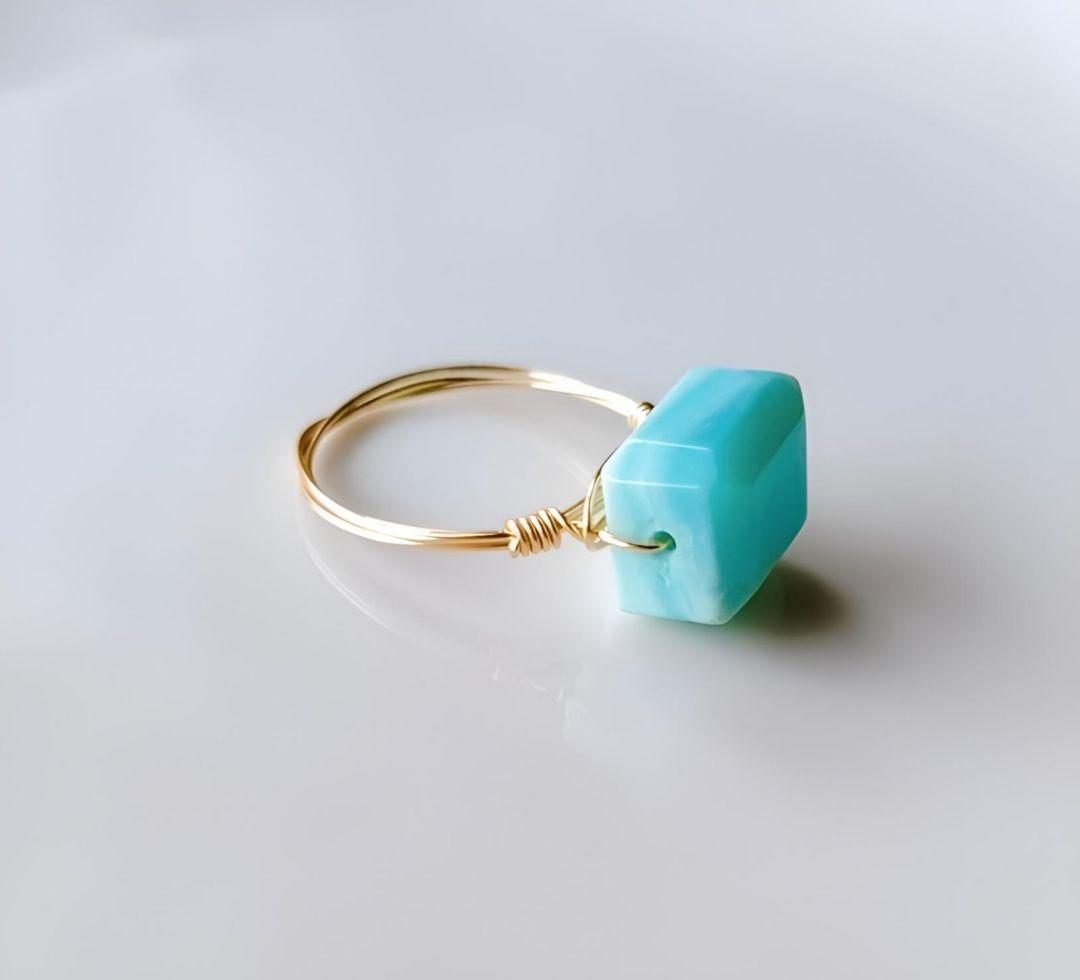 爽やか Kgf14 希少石 宝石質 ペルビアンオパール リング 大粒