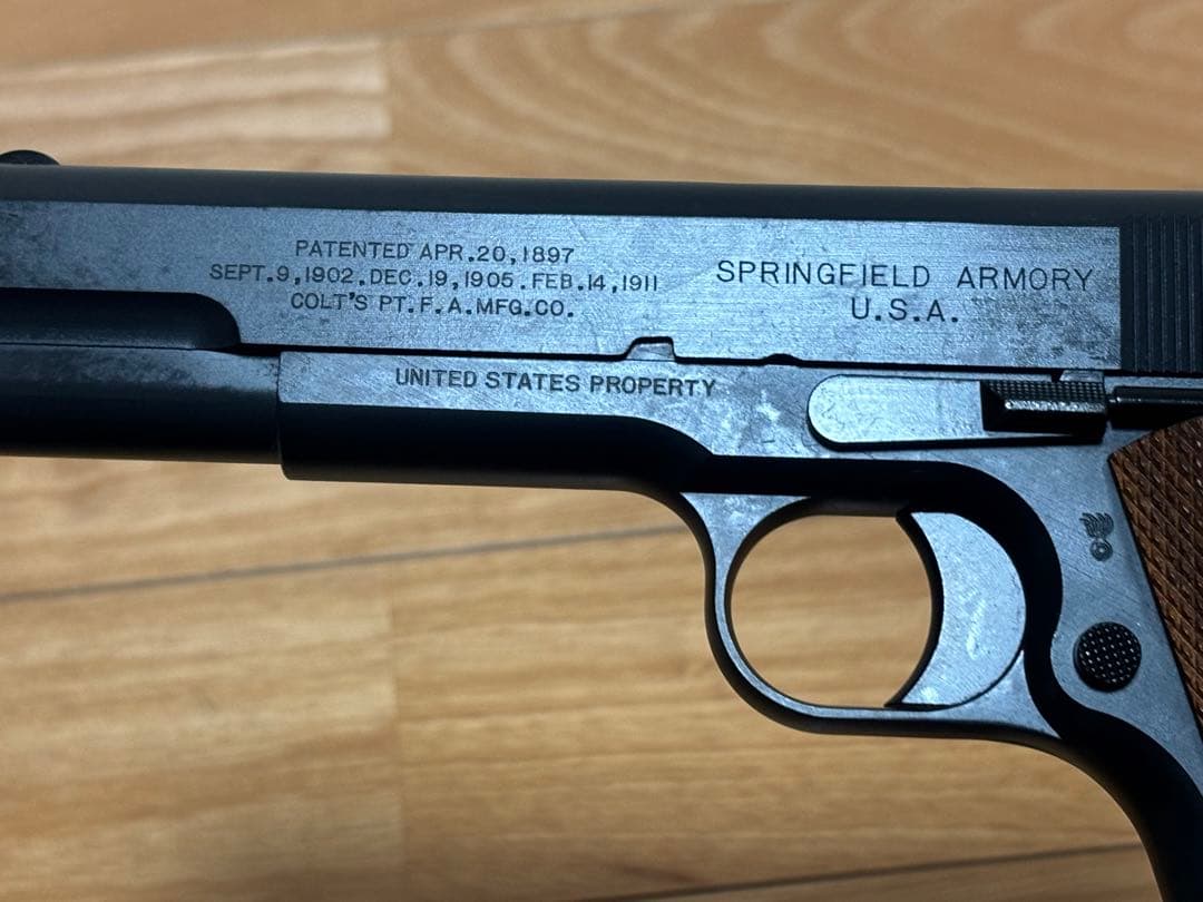 ザ・リアルマッコイズ 六研製 M1911 SPG刻印有り ダミーカート無し