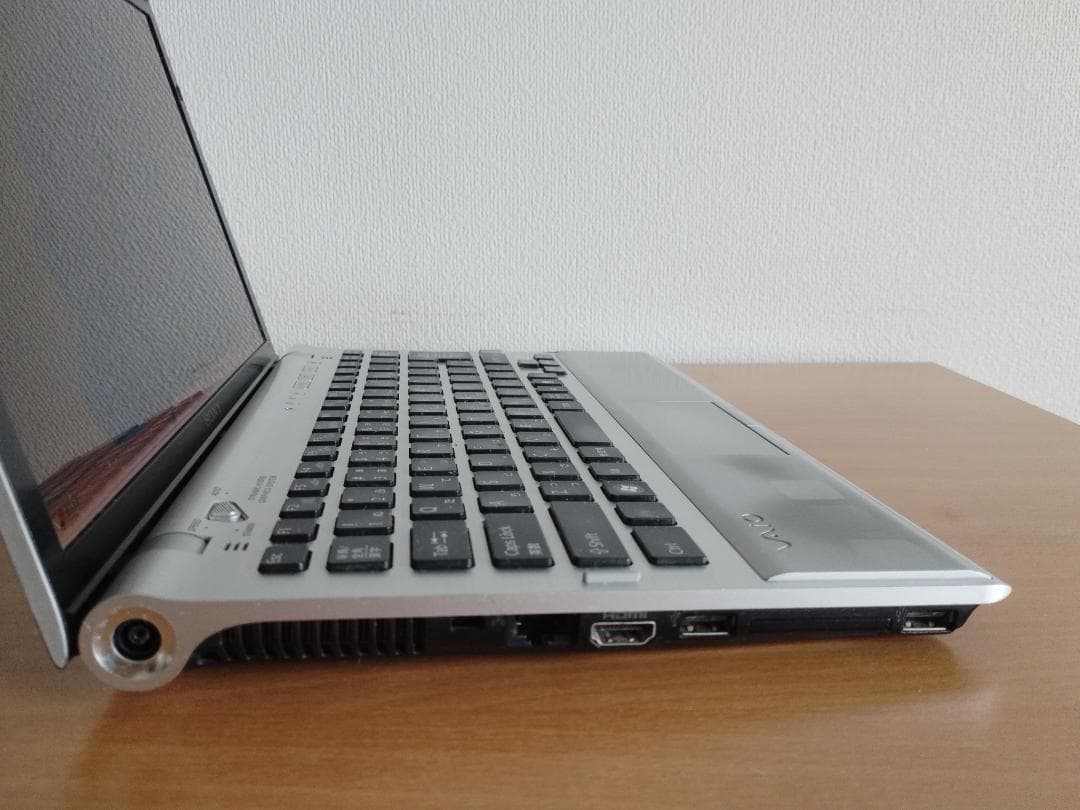 軽量版 Sony VAIO i5 SSD 128GB 8GB Windows11