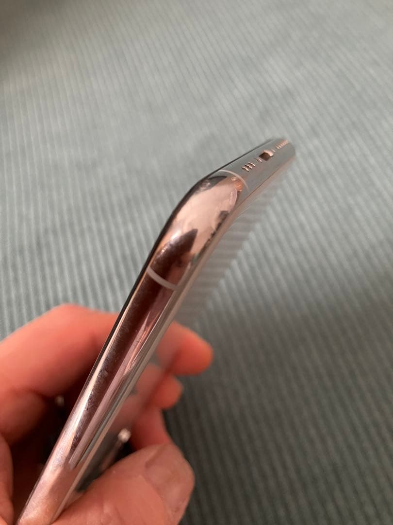 iPhone Xs [シルバー] 64GB SIMフリー 動作良好