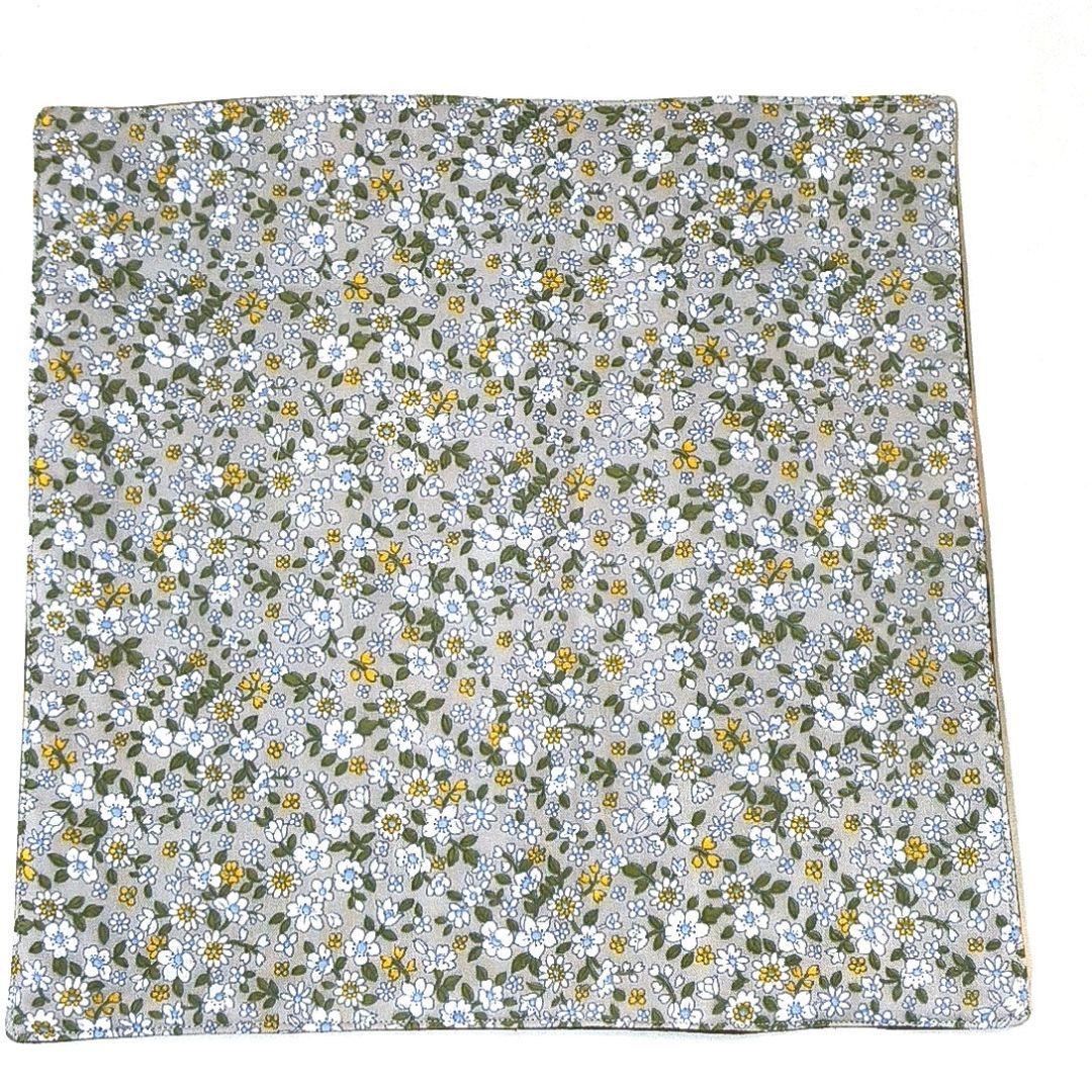 Yourelia様】ハンドメイドオーダー★犬★ハンカチ&ポーチ　8点