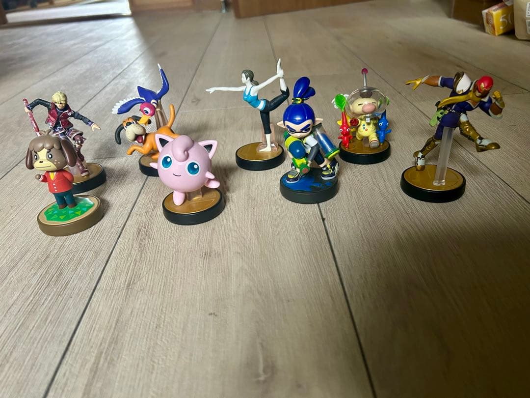 amiibo 8本セット