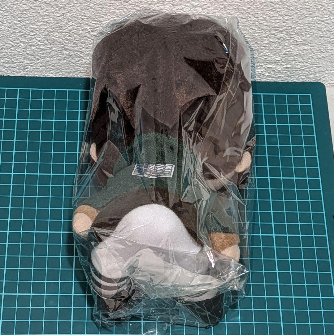 進撃の巨人　ハンジ・ゾエ　GIFT ぬいぐるみ