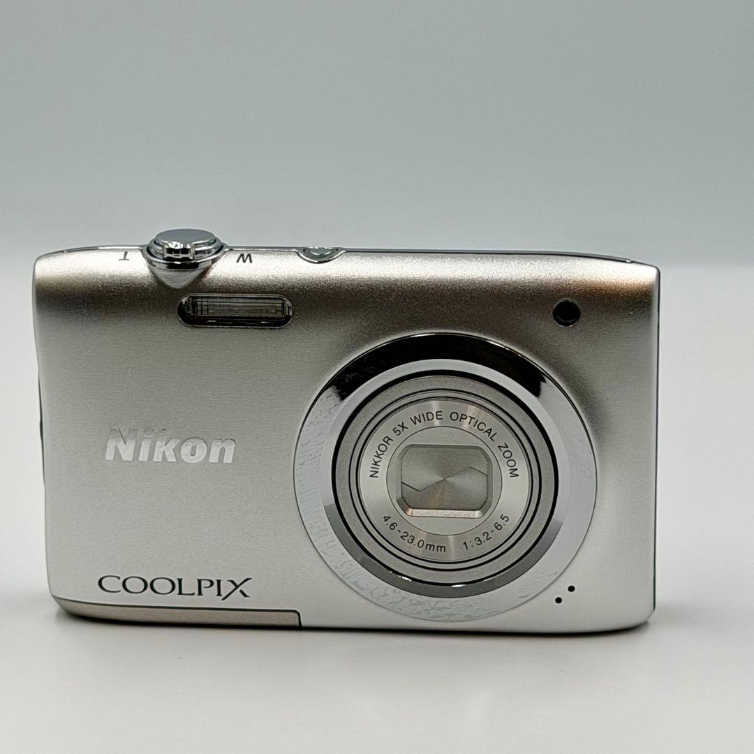 ✨極美品✨Nikon COOLPIX A100 シルバー クールピクス 箱付き