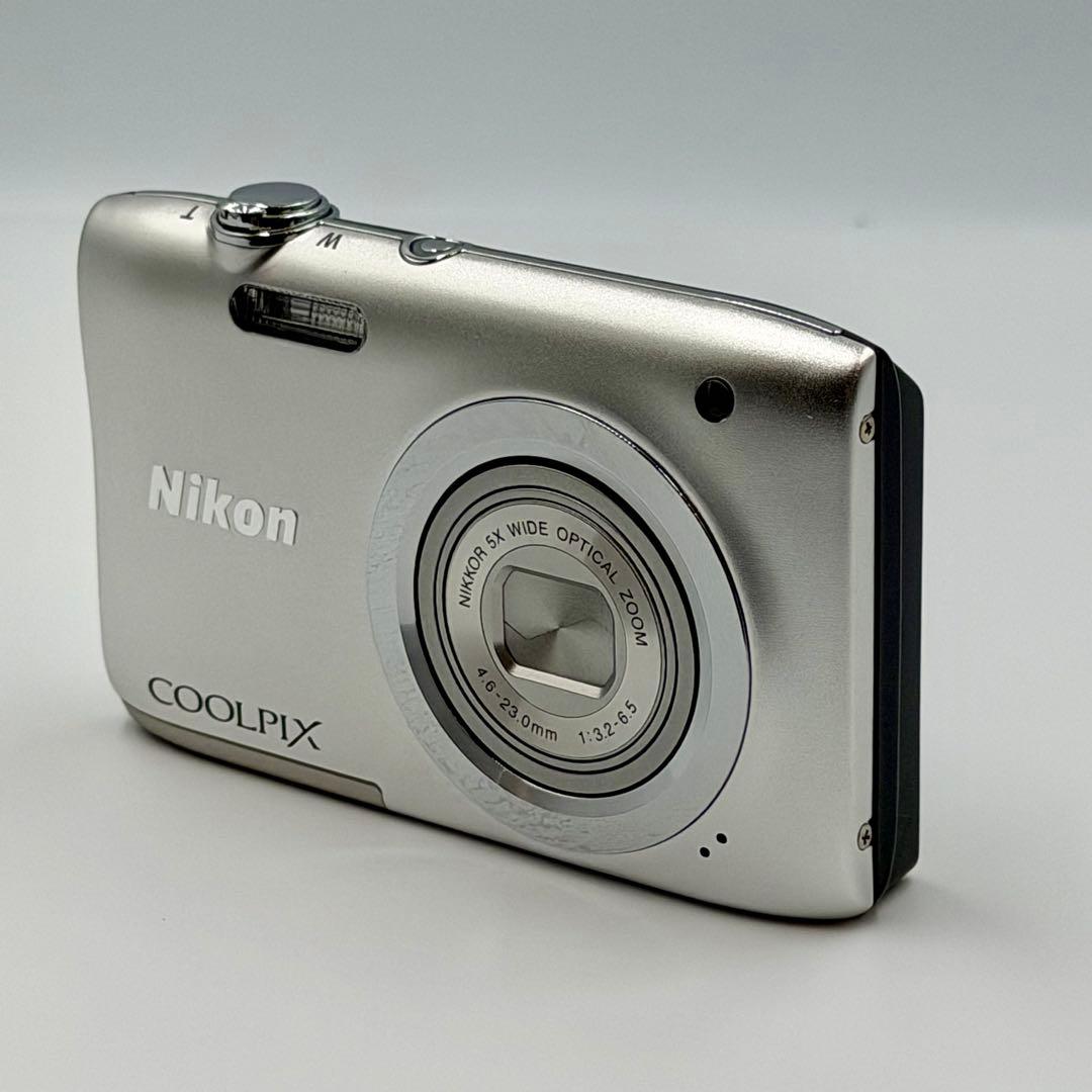 ✨極美品✨Nikon COOLPIX A100 シルバー クールピクス 箱付き