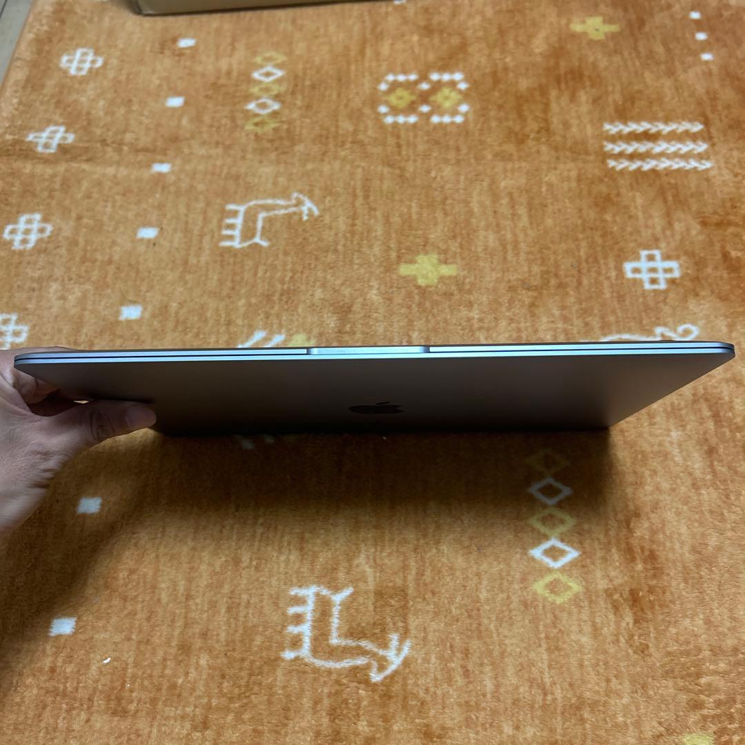 超美品MacBook Air 2020 A2337 M1 メモリ8GB