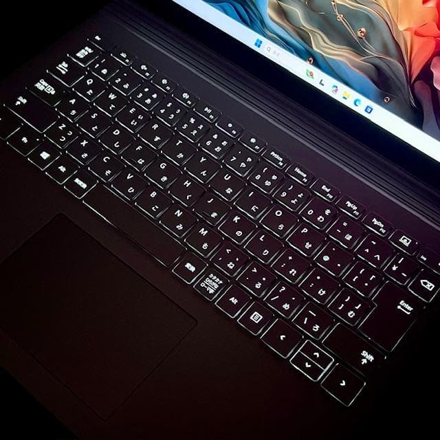 GeForce搭載！ハイエンド2in1タブレットPC！Surface Book3