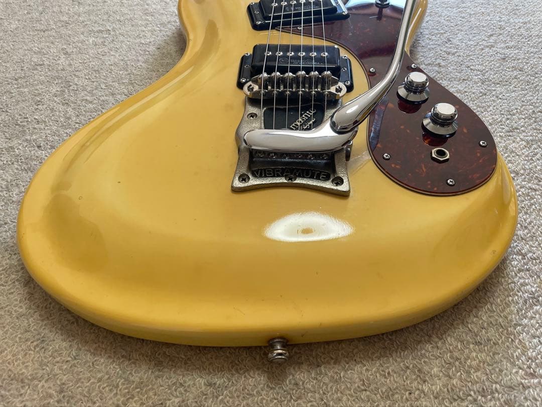 ■モズライト ベンチャーズモデル！訳アリ特価！国産黒雲製 演奏動画あり！