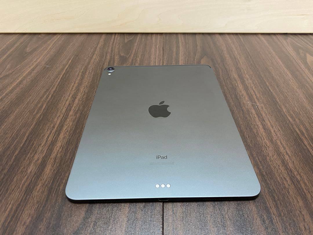 iPad Pro 11インチ 第1世代 WIFIモデル　256GB