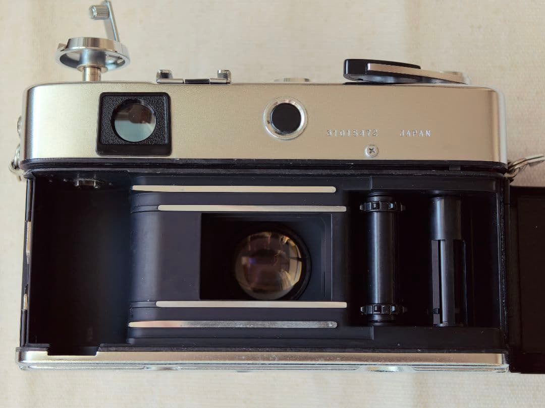 YASHICA ELECTRO 35 GL（電池アダプタ付属）