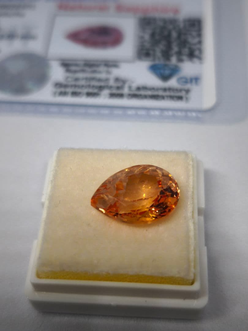 天然パパラチアサファイア　ルース　15×12　8〜10ct