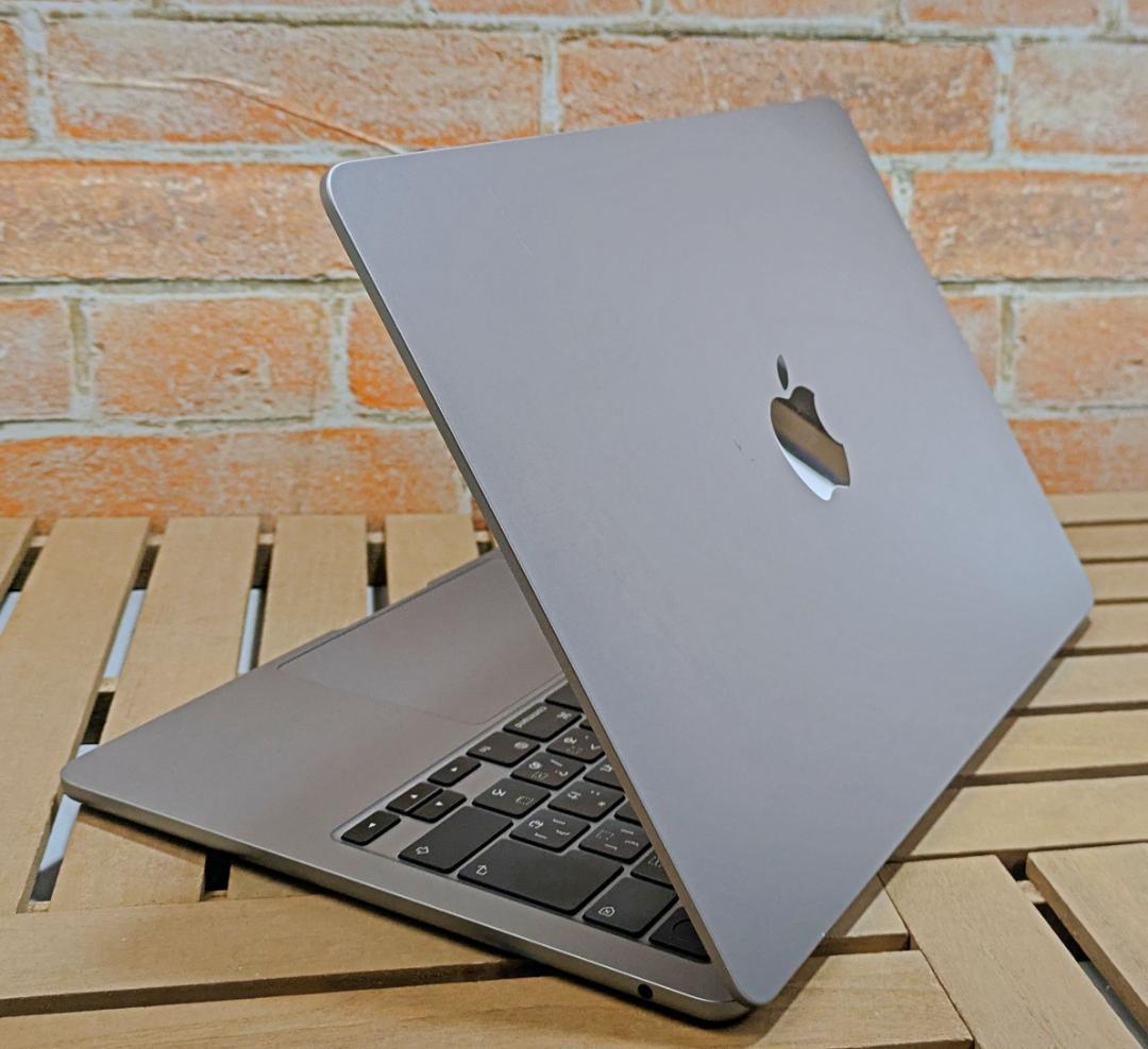 2672)MacBookAir 2022 M2 24G 512G バッテリ良好◎
