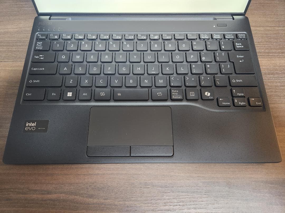 美品 富士通 LIFEBOOK UH UH90/J3 i7-155H 16GB