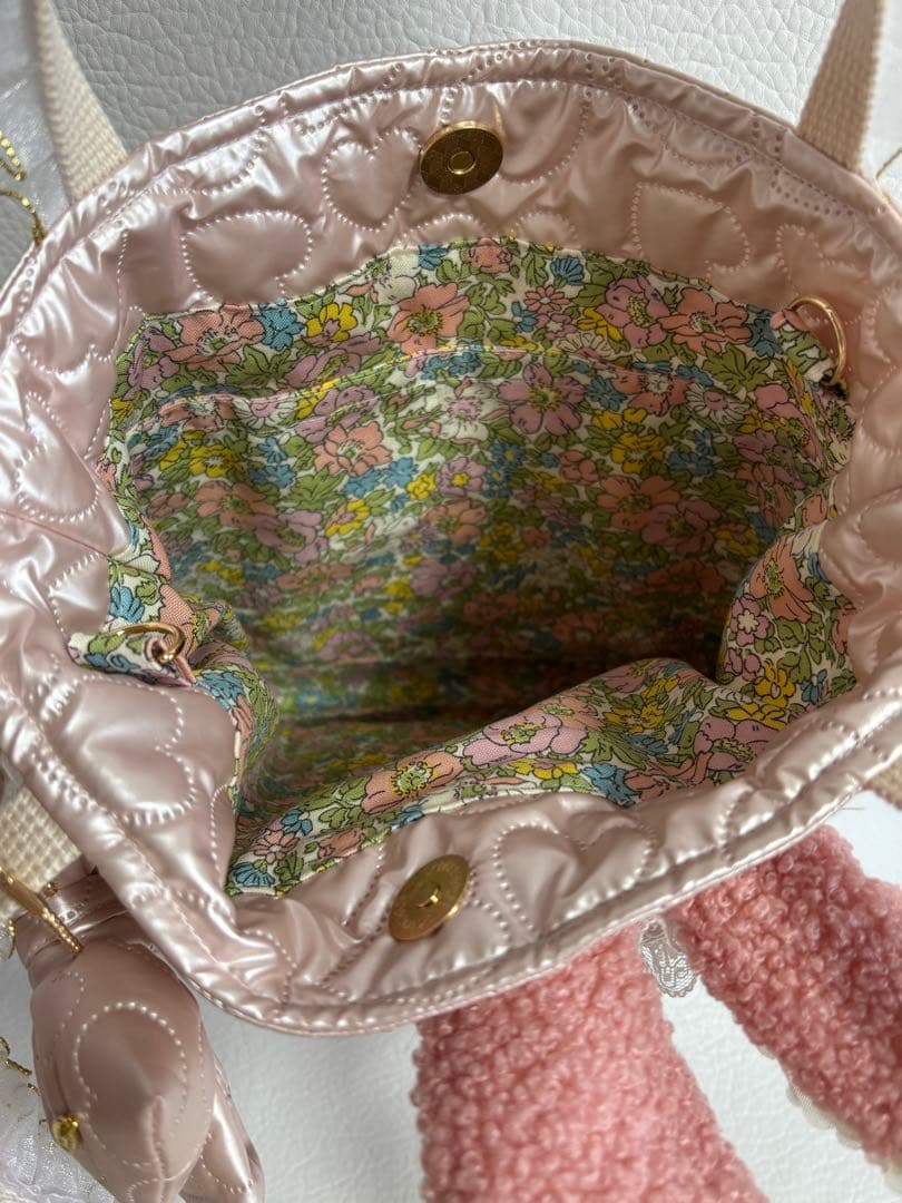 こ*あ様 コヤンイサムチョン　ハンドメイド　うさちゃんフリルフラットバッグ　アン