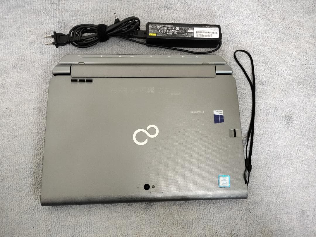 富士通Arrows Tab Q737 ドッキングステーション、スタイラスペン付き