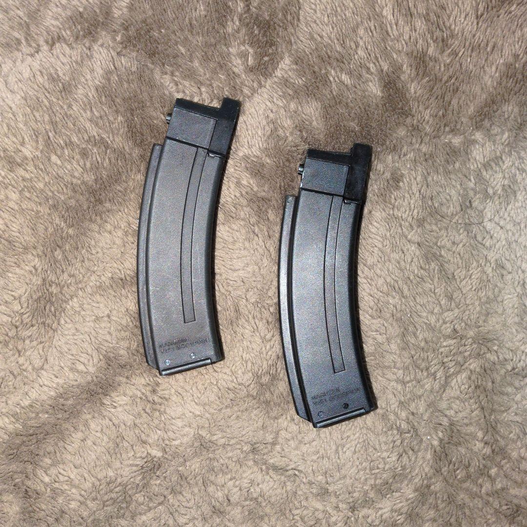 マルゼンVz SCORPION ガスブロ マガジン2本付き おまけガス2本